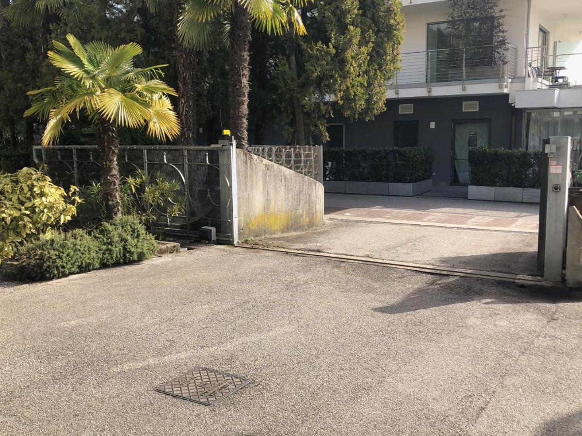 Appartamento Al Lago Riva del Garda Eksteriør billede