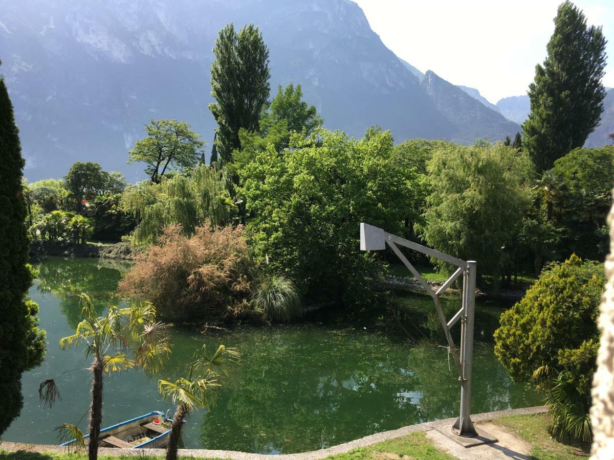 Appartamento Al Lago Riva del Garda Eksteriør billede